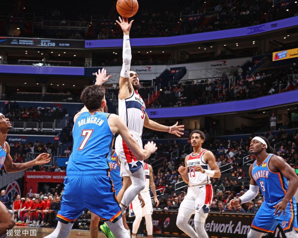 使他成为了 使他成为了