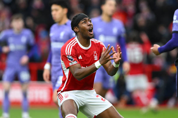 现出了令人 现出了令人